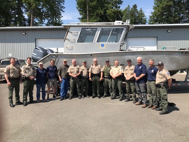 DNR DIVE Team